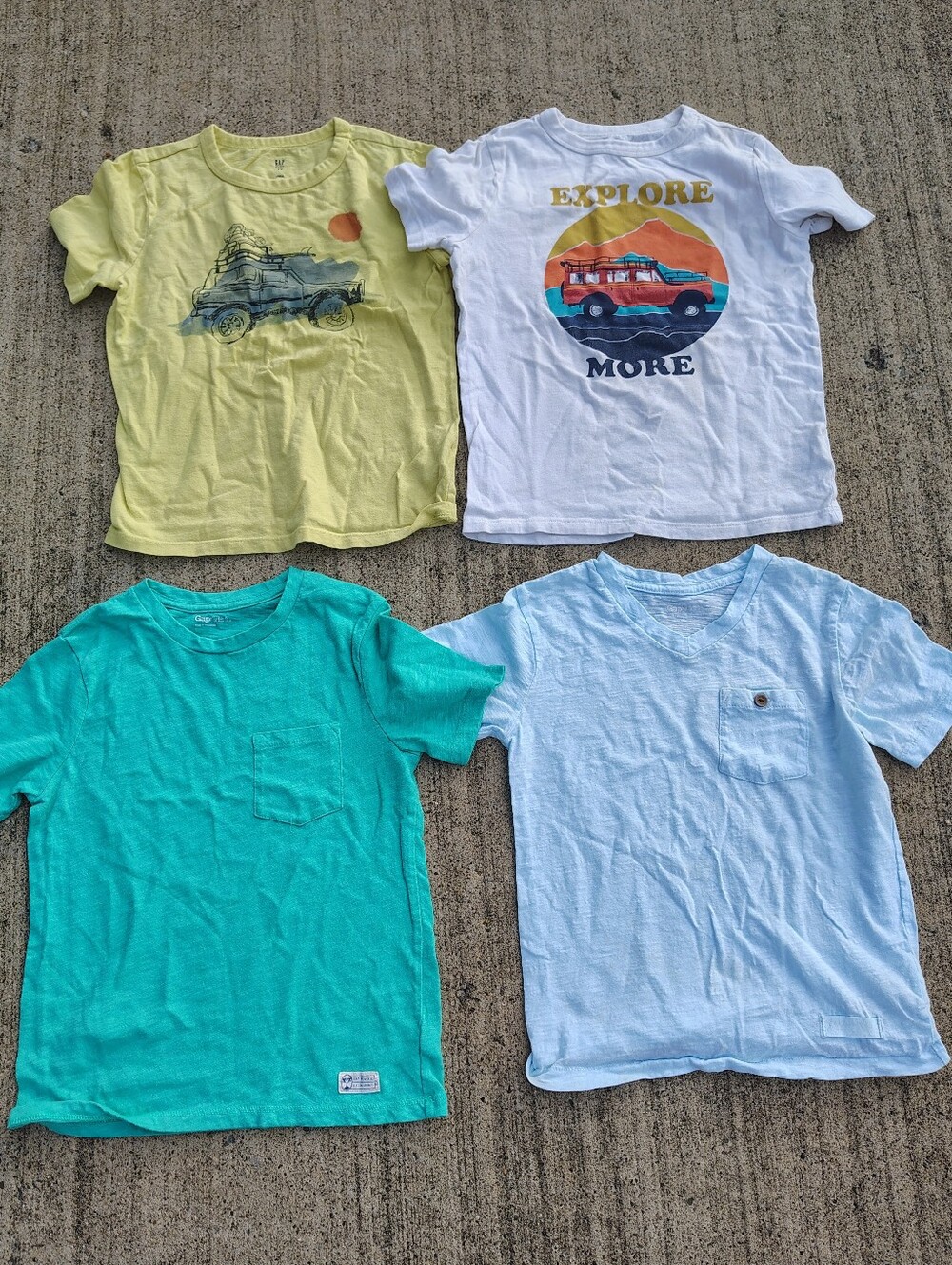 ​Lot Of 4 Gap Kids Boys T-Shirts Size S 6-7 Short Sleeve Pocket Graphic Tees